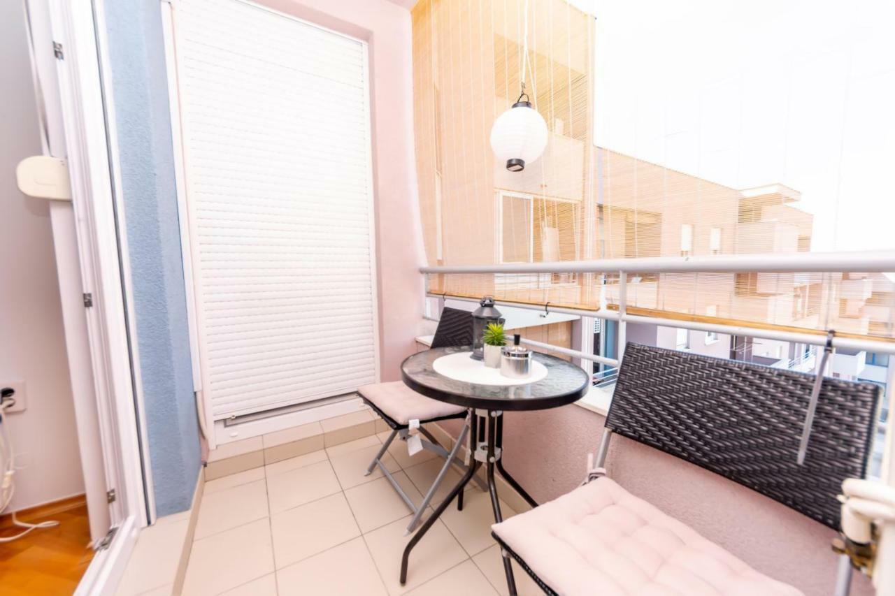 Boki Apartment Zadar Bagian luar foto