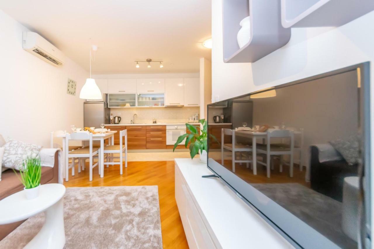 Boki Apartment Zadar Bagian luar foto